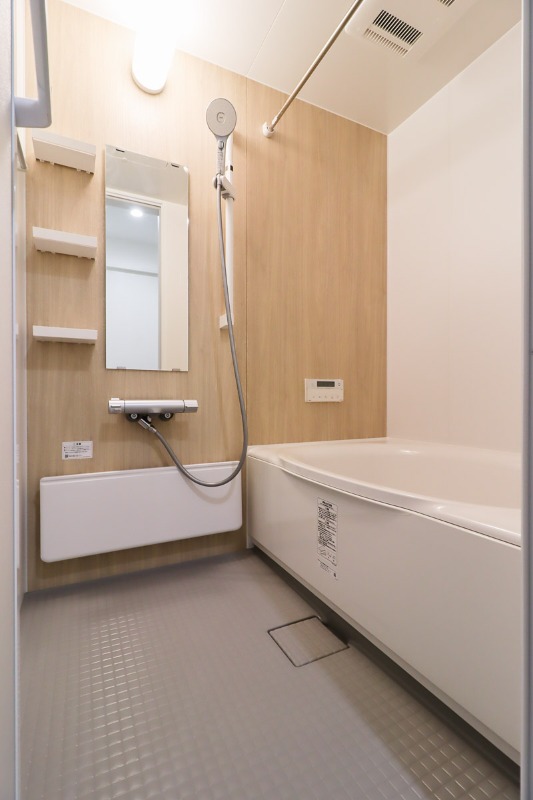 バス・シャワールーム　図面と現状に相違がある場合には現状を優先