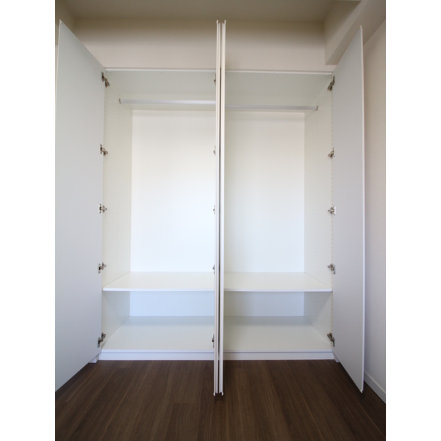 収納　クローゼット