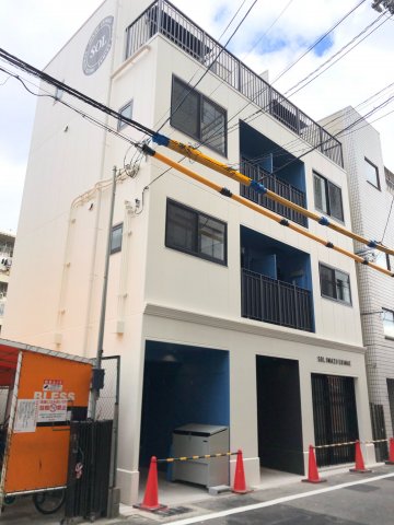 建物外観　オートロック付きで安心です！