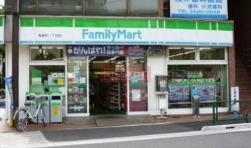 コンビニ　ファミリーマート桜新町一丁目店（コンビニ）まで870m