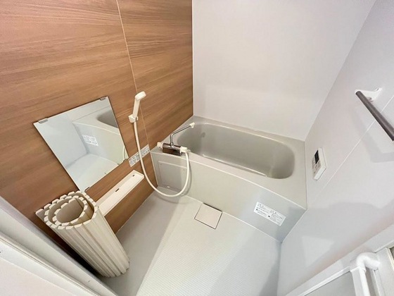 バス・シャワールーム　※他部屋の写真です。現況優先