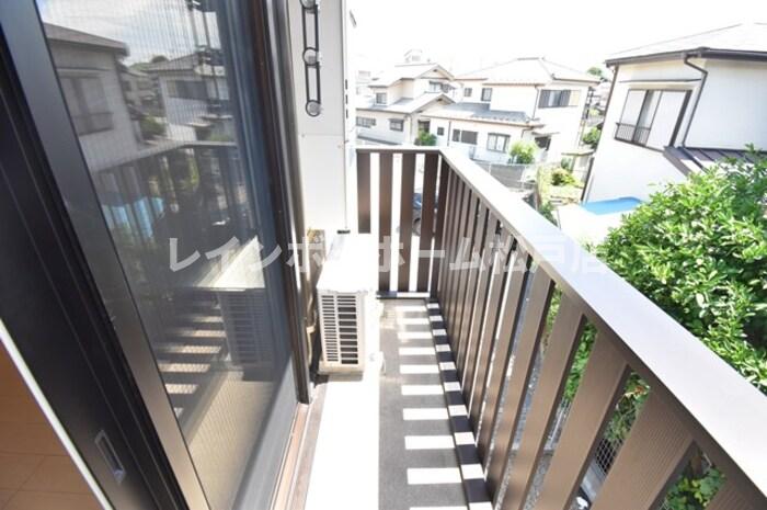 バルコニー　バルコニーがあります