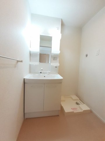 洗面設備　広い洗面スペース