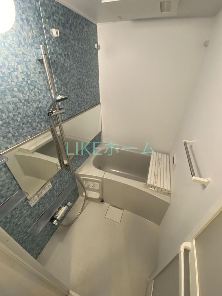 バス・シャワールーム　バルコニー