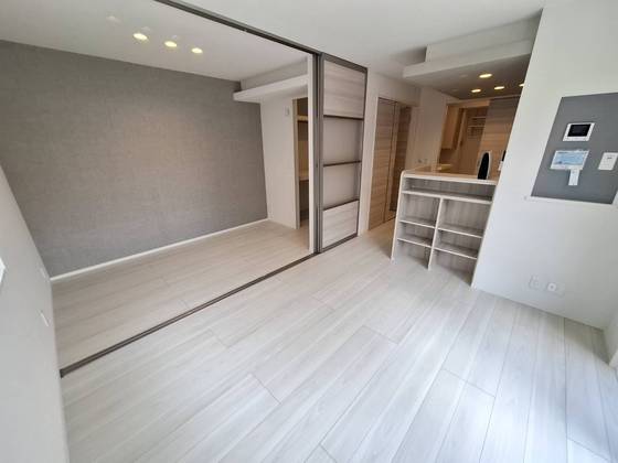 居室・リビング　※別部屋の写真です