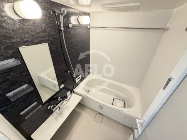 バス・シャワールーム　アトリエール堺寺地町　浴室