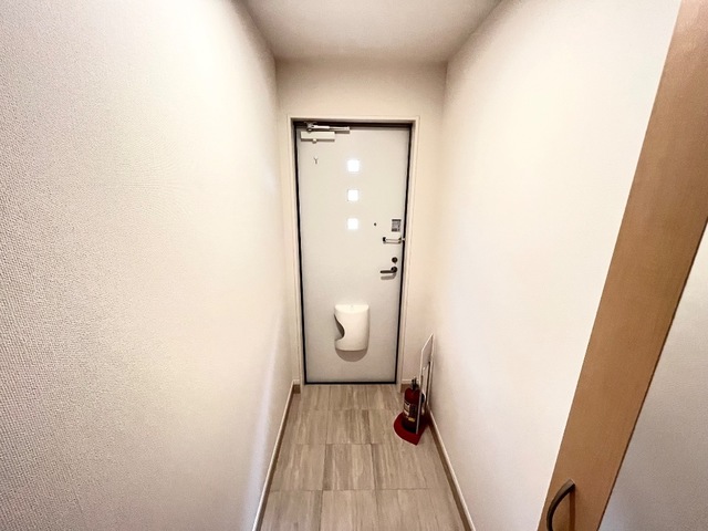 玄関　写真はイメージです。