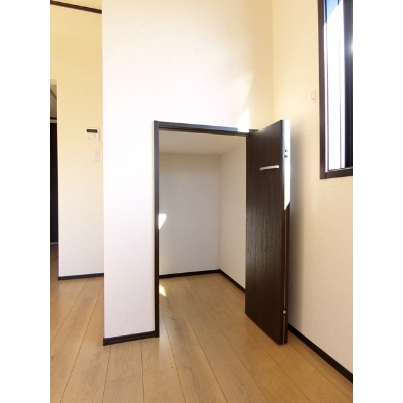 収納　図面と現状に相違がある場合には現状を優先