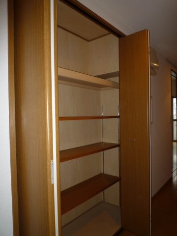 収納　収納スペース3ヶ所ございます♪