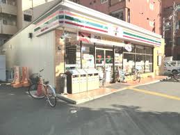 コンビニ　セブンイレブン 大阪宮原2丁目店（コンビニ）まで310m