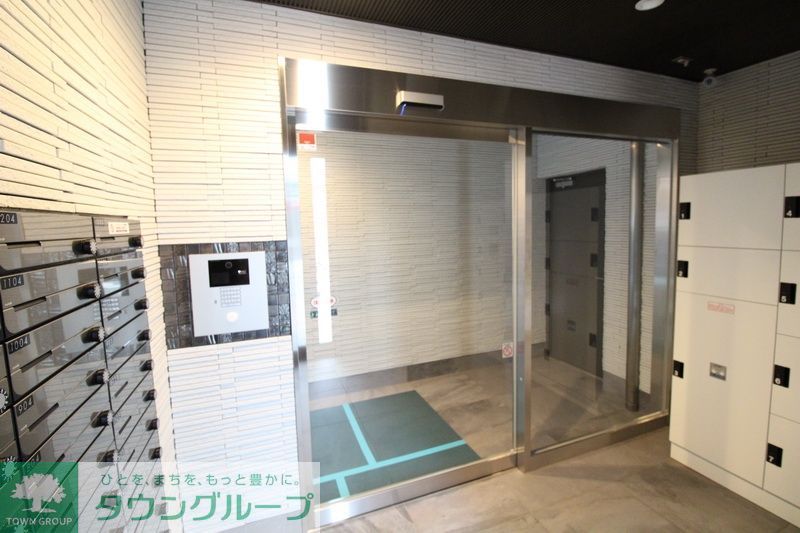 エントランス　エントランス