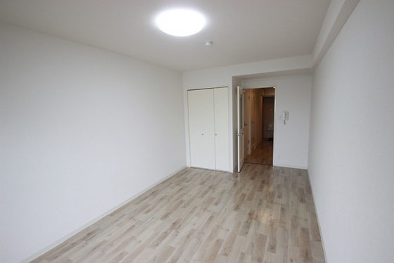 居室・リビング　※別部屋の写真です