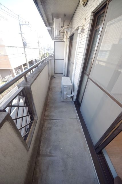 バルコニー　室内・室内設備