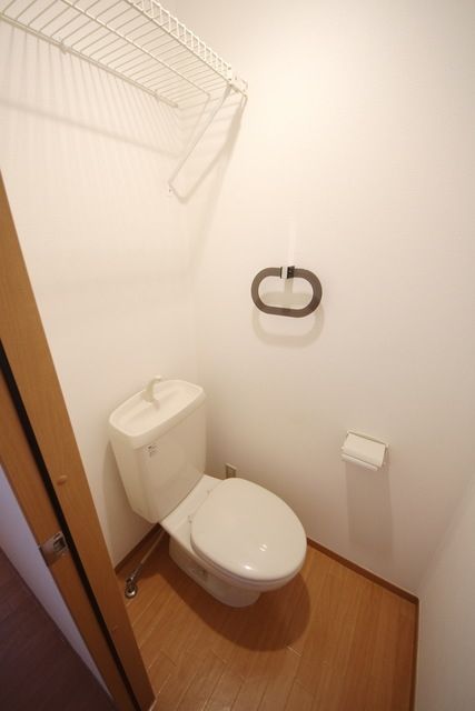 トイレ　★見学希望等はタウンハウジング中央林間店までお気軽に♪★