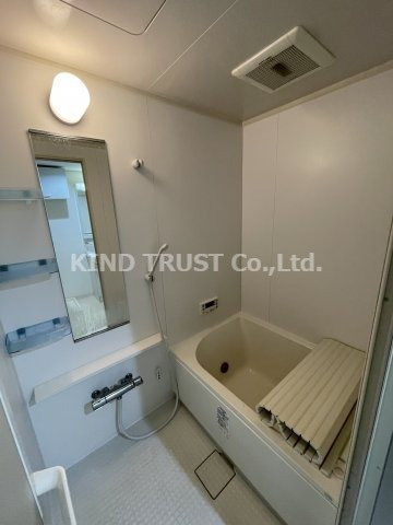 バス・シャワールーム　お風呂です