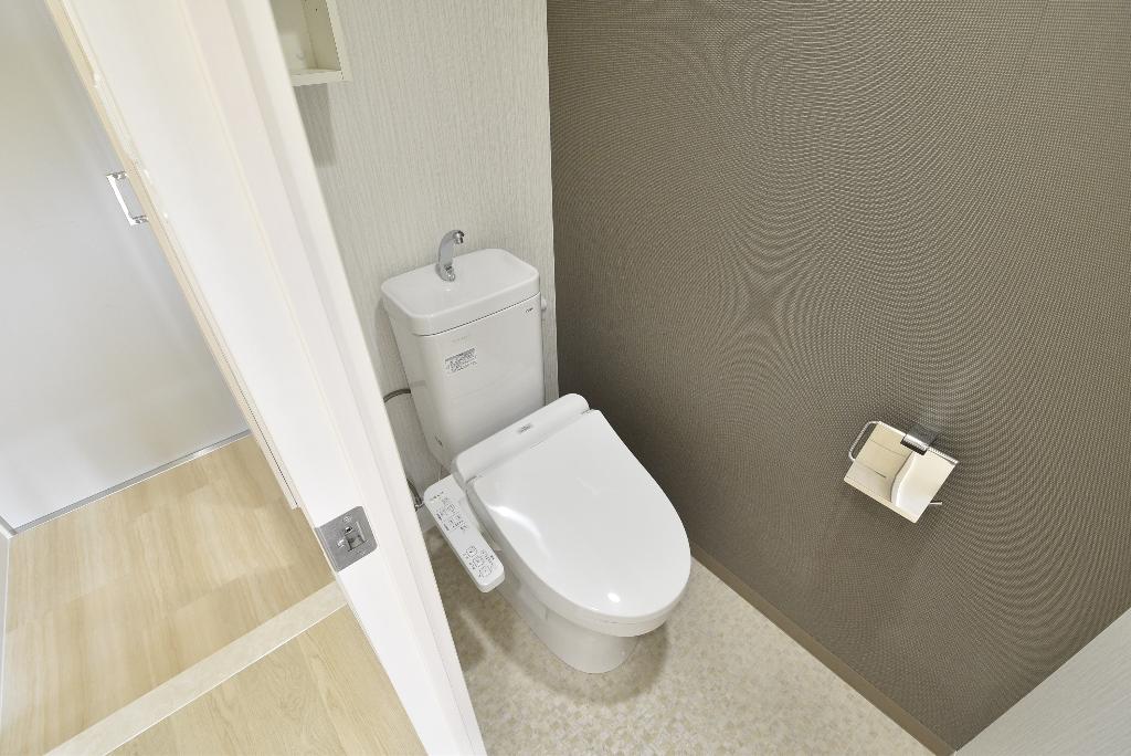 トイレ　シャワー付トイレ
