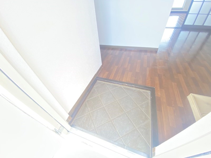 玄関　他室参照