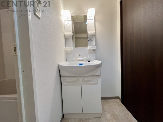 洗面設備　独立洗面化粧台付きでおすすめです！