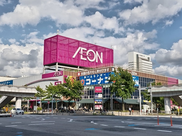 ショッピングセンター　イオン海浜幕張店（ショッピングセンター）まで1900m