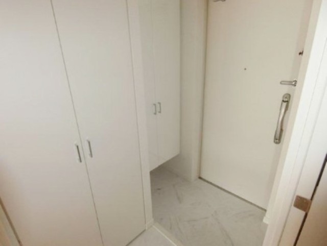 玄関　同仕様タイプ