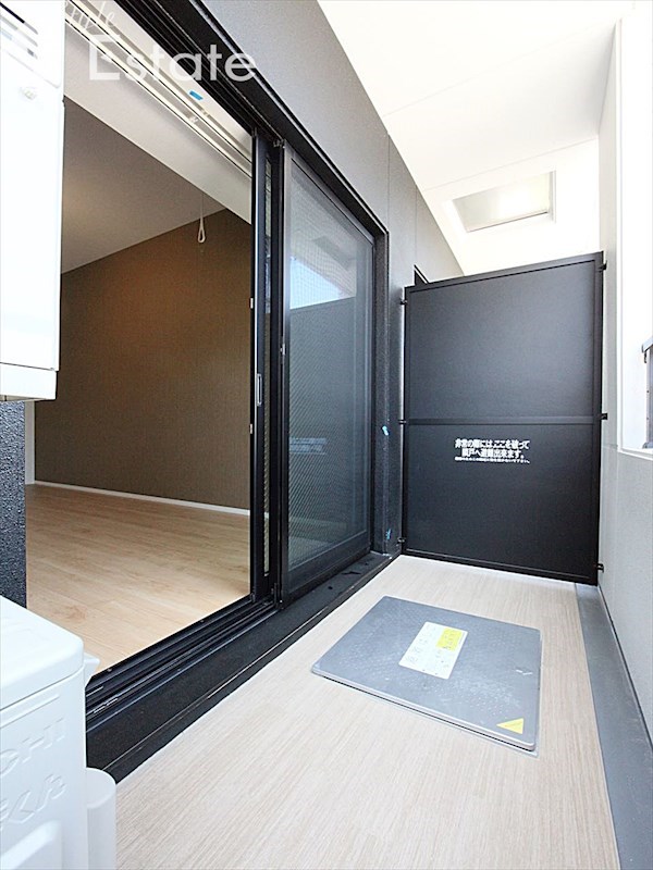 バルコニー　バルコニー