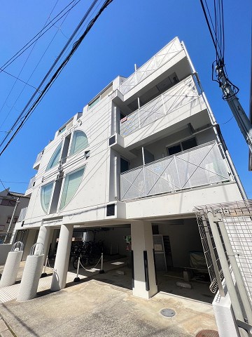 建物外観　外はこのようになっています