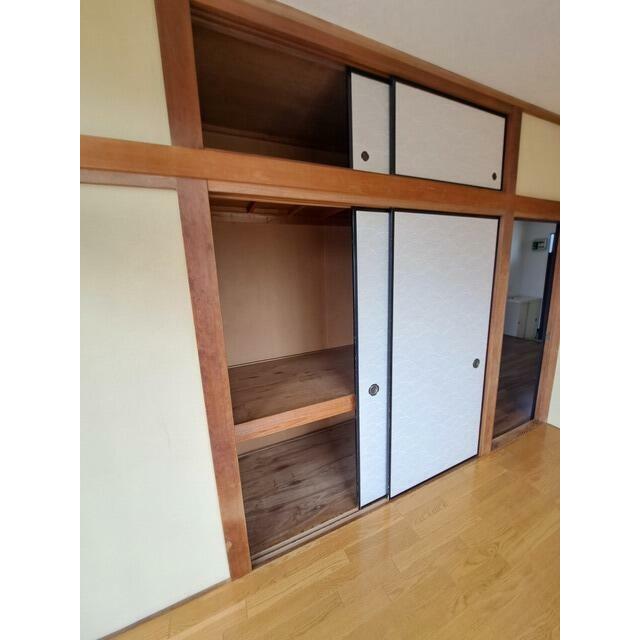 収納　洋室収納