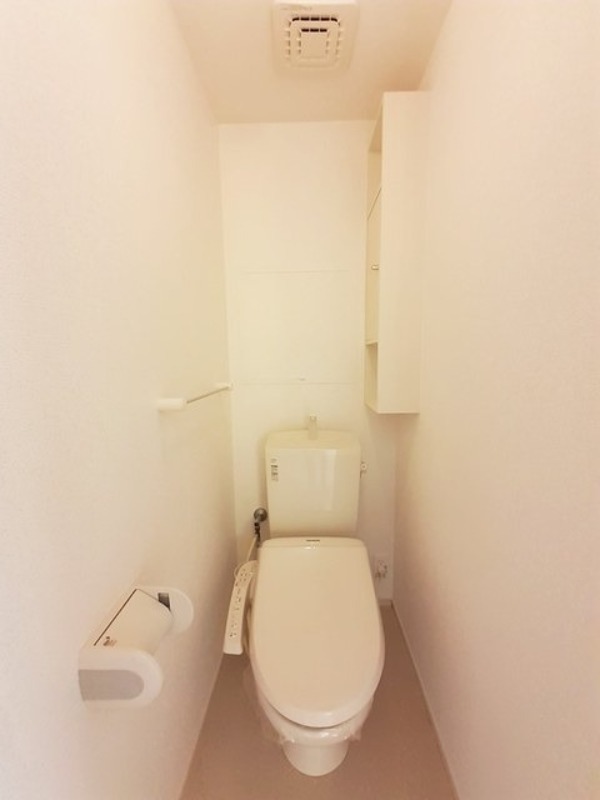 トイレ　図面と現状に相違がある場合には現状を優先