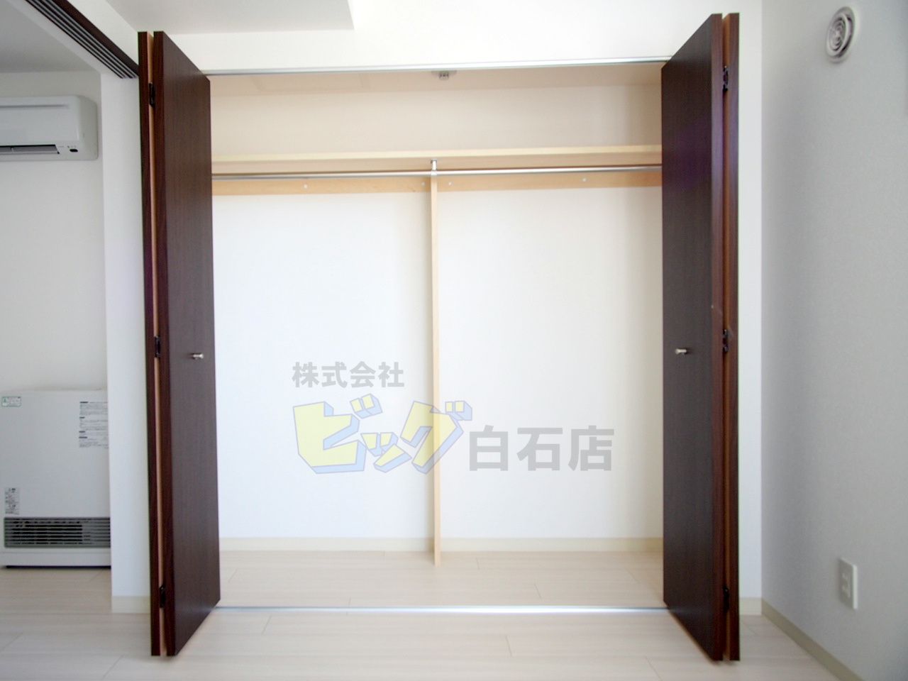 収納　広々クローゼット完備しています♪