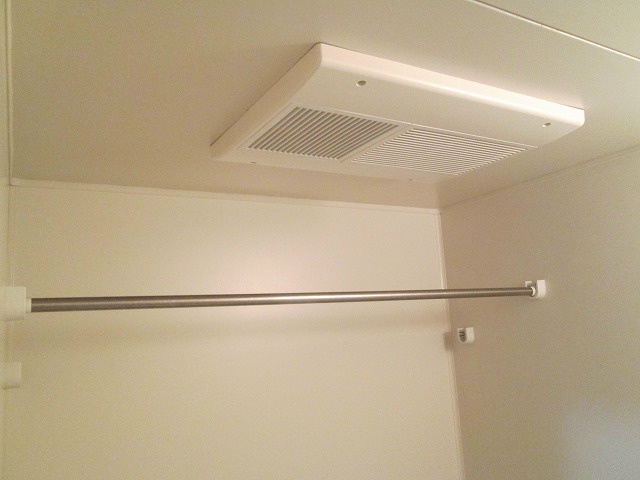 その他設備　浴室乾燥機