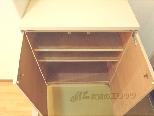 収納　下駄箱