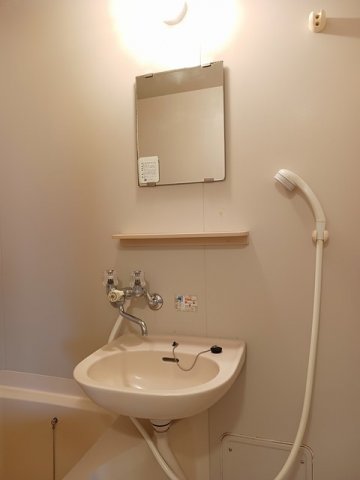洗面設備　洗面所です