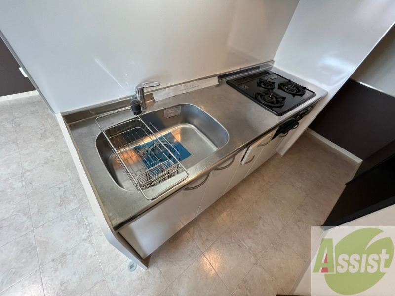 キッチン　キッチンはスペースも広々していて使いやすそうですよ！