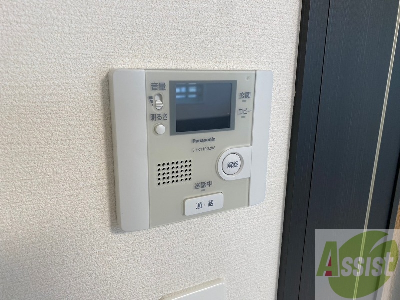 セキュリティ　モニター付きインターホンですのでセキュリティも安心！
