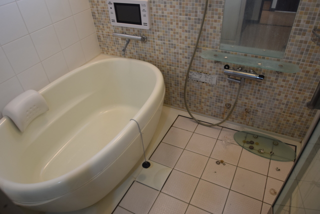 バス・シャワールーム