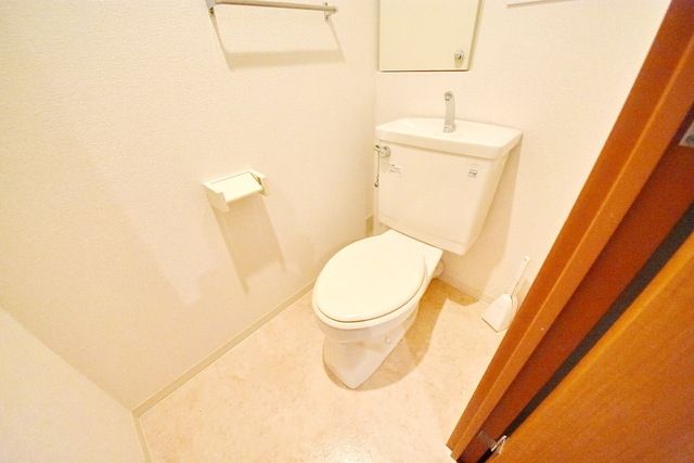 トイレ　参考写真です
