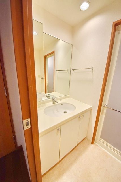 洗面設備　参考写真です