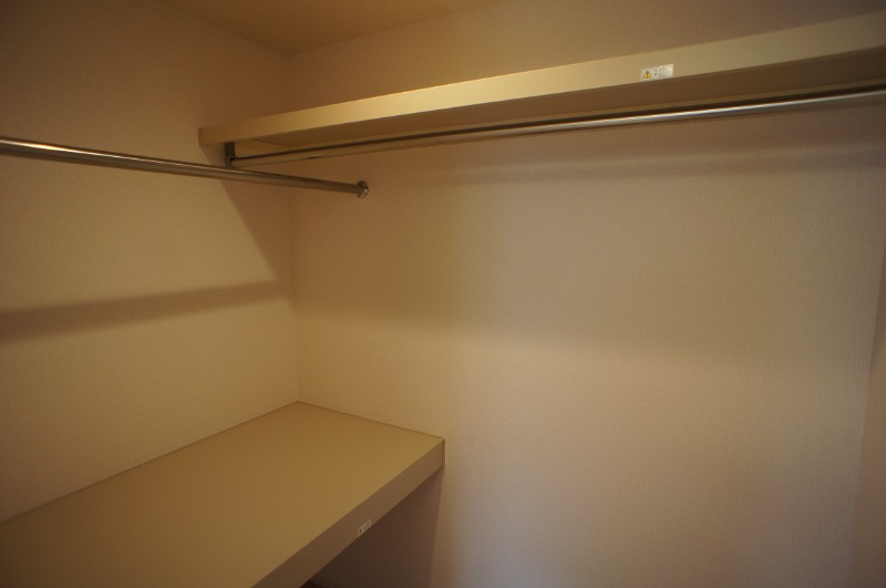 収納　ウォークインクローゼット