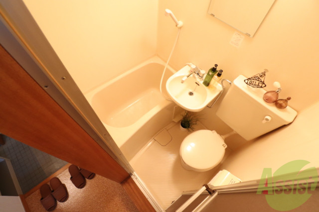 バス・シャワールーム