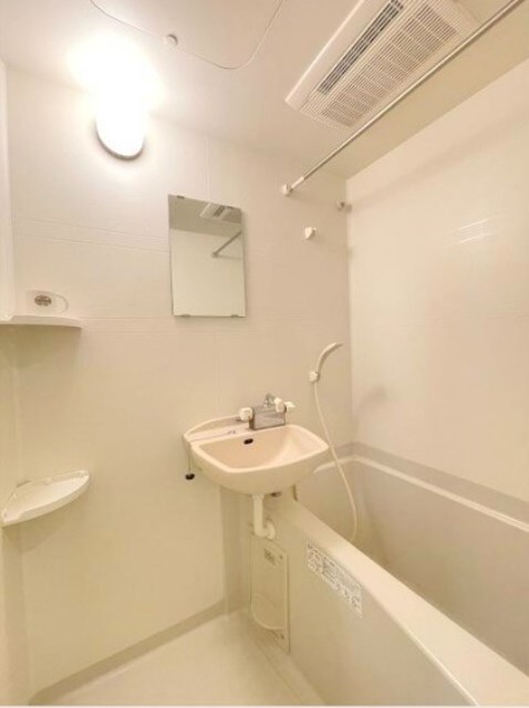 バス・シャワールーム　参考写真