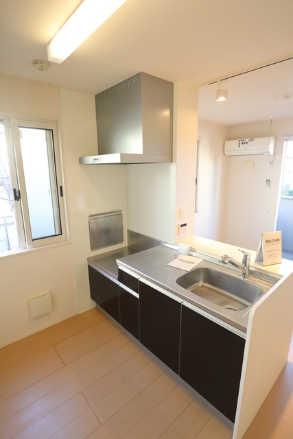 キッチン　※同物件別部屋写真です。現況優先です