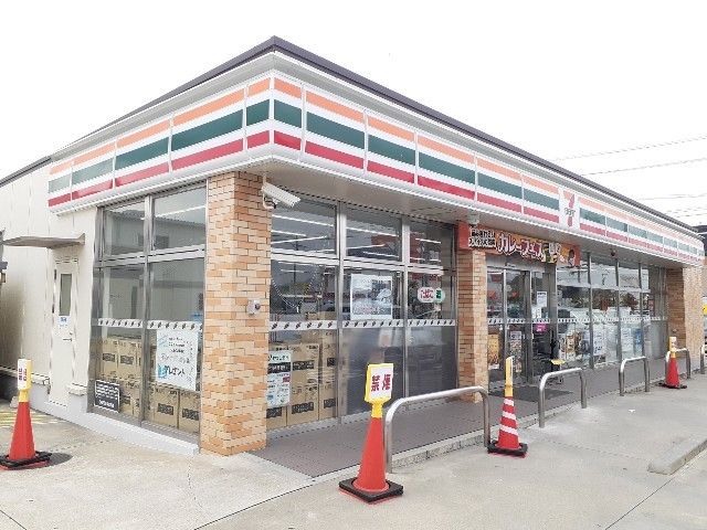 コンビニ　セブンイレブン掛川大池店（コンビニ）まで600m