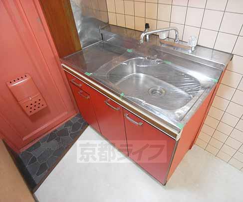 キッチン　少し広めのシンクがうれしいですね