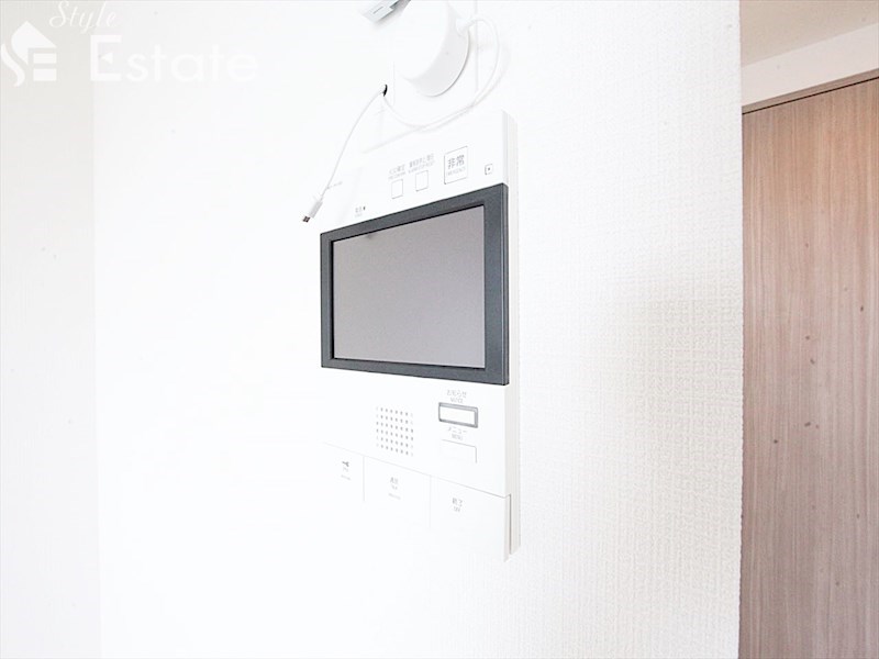 セキュリティ　モニター付きインターホン