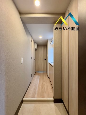 玄関　自社撮影写真