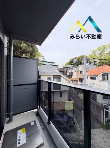 バルコニー　自社撮影写真