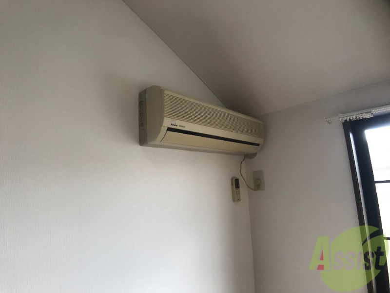 トイレ　落ち着いた空間のトイレって感じですねー