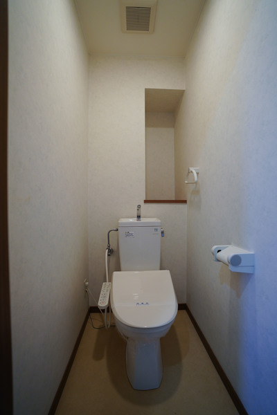 トイレ　同じ建物の別なお部屋