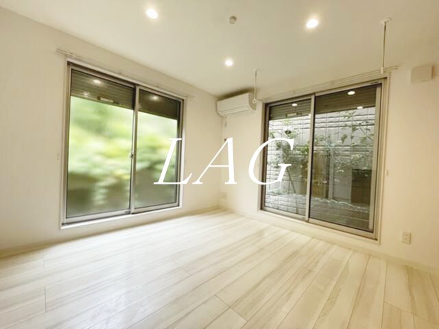 居室・リビング　洋室のお部屋です。