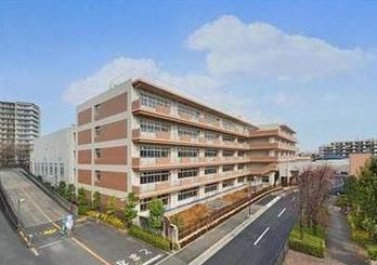 小学校　川口市立元郷南小学校（小学校）まで483m